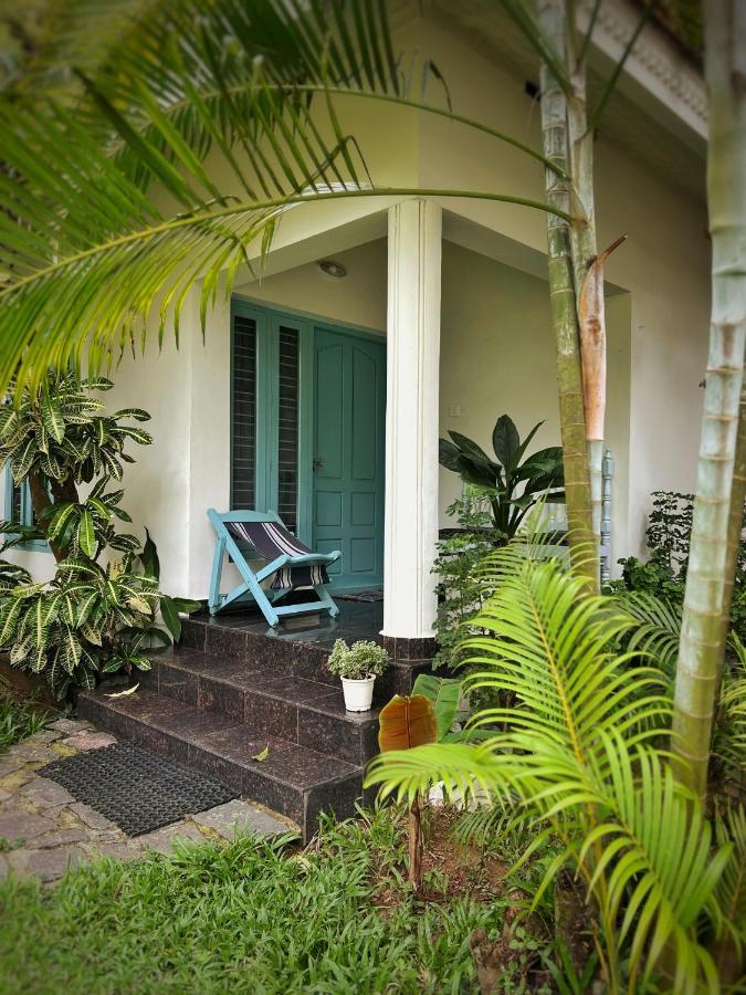 Paddle Cult Hotel Varkala Exterior photo